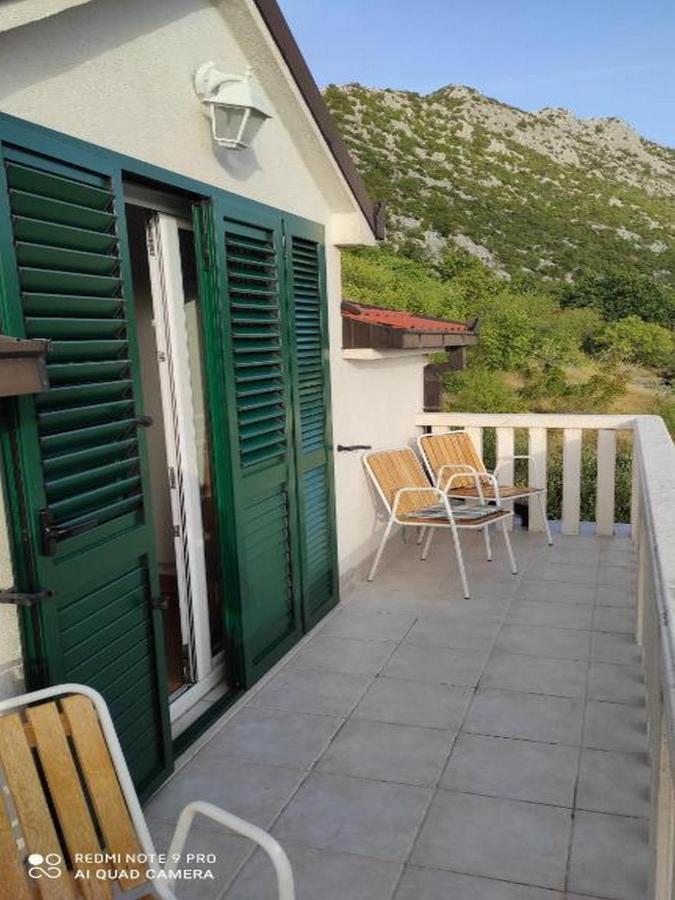 Holiday Home Carevic Gornja Brela Εξωτερικό φωτογραφία