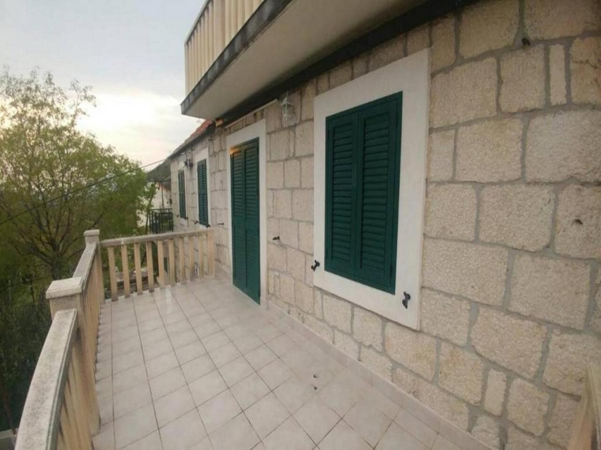 Holiday Home Carevic Gornja Brela Εξωτερικό φωτογραφία